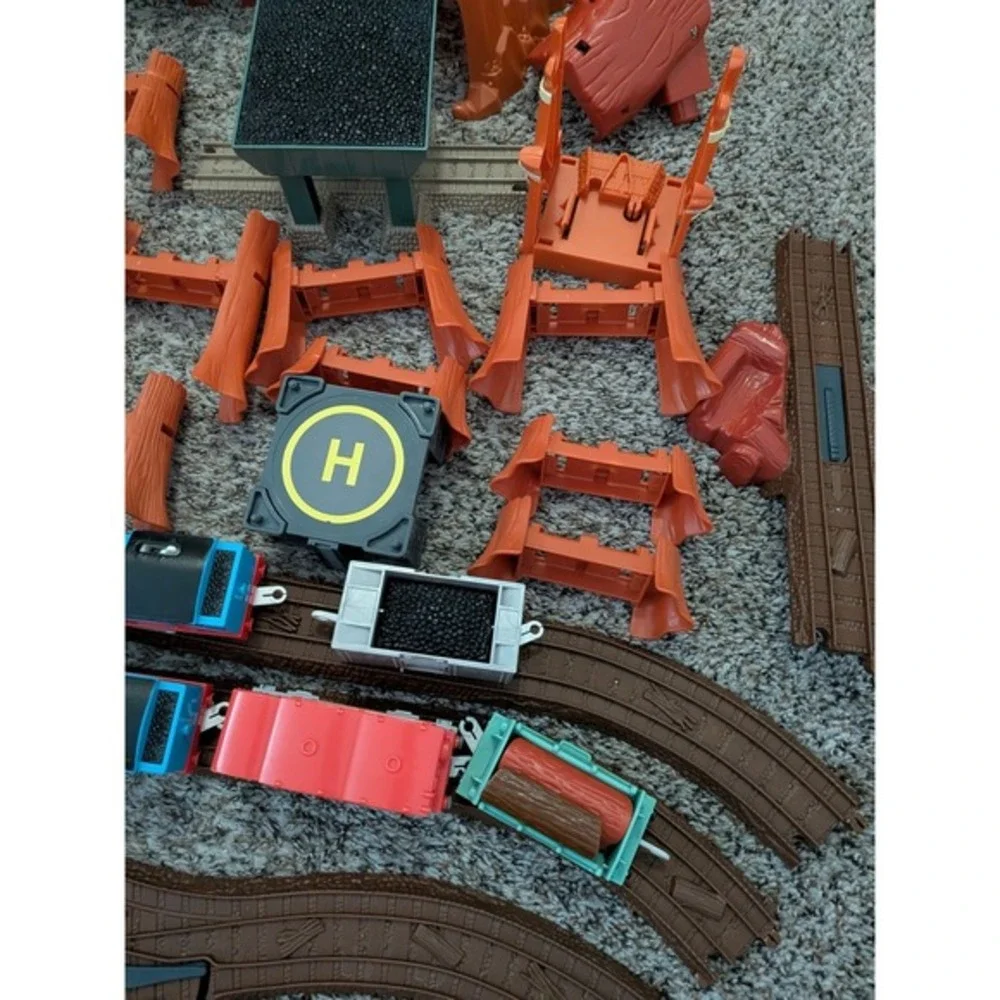 Thomas and Friends Trackmaster Sets: Misty Island /‎ Logging Adventure